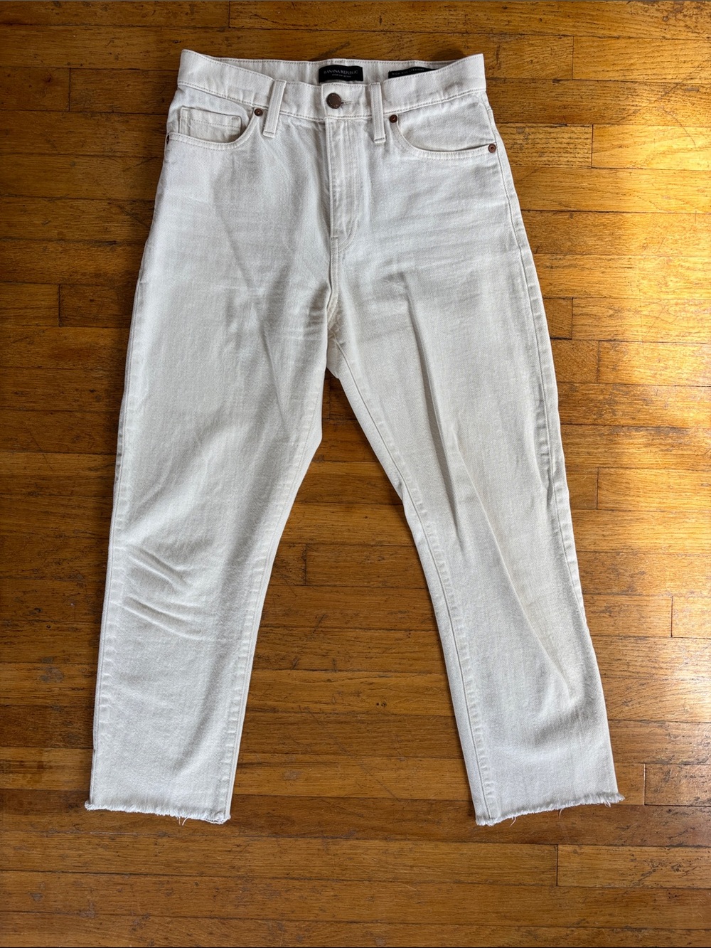 Banana Republic Off-White Cropped Slim Straight Jeans